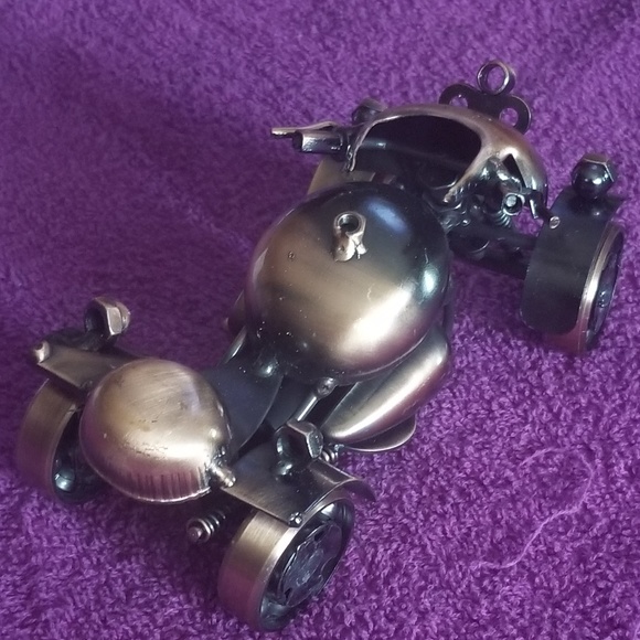 THIS ITEM HAS BEEN SOLD - Picture 3 of 8